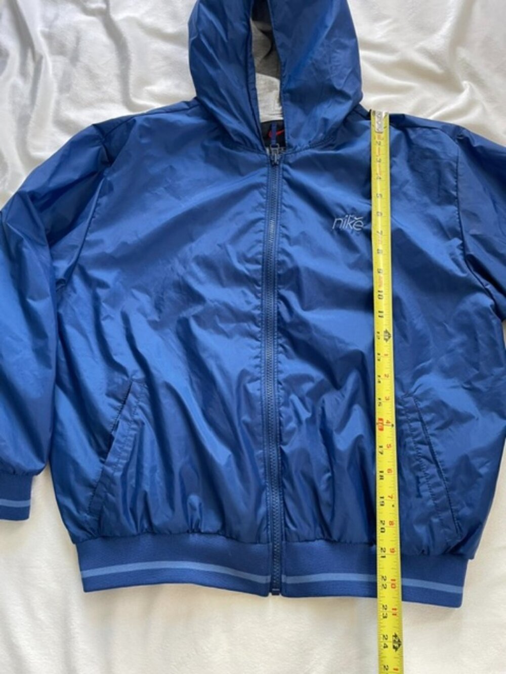 Nike Boy's Hooded Windbreaker Jacket, Blue, Size L (14) - Picture 9 of 10